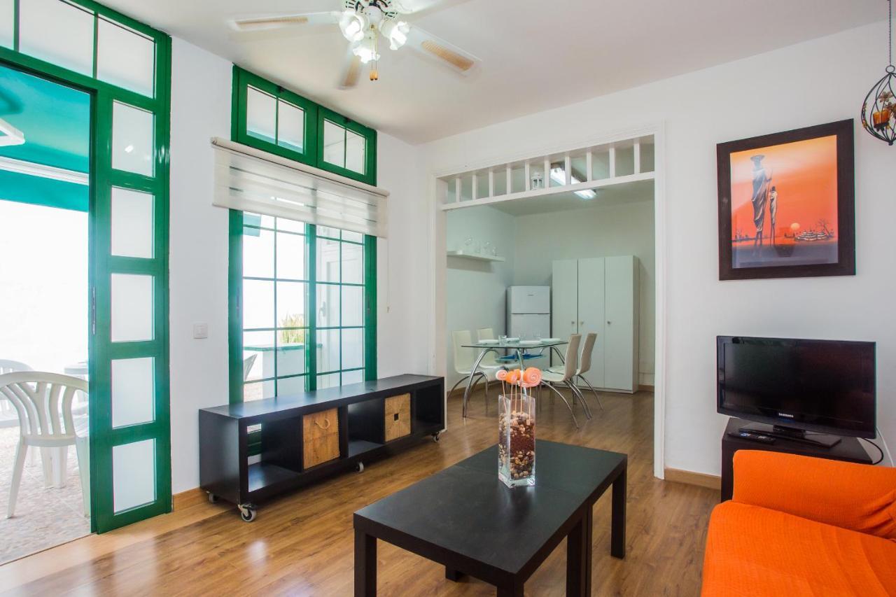 تياس Apartamentos Haria En Puerto Del Carmen المظهر الخارجي الصورة